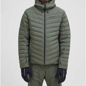 NEW PEAK PERFORMANCE frost ski jacket in pine needle